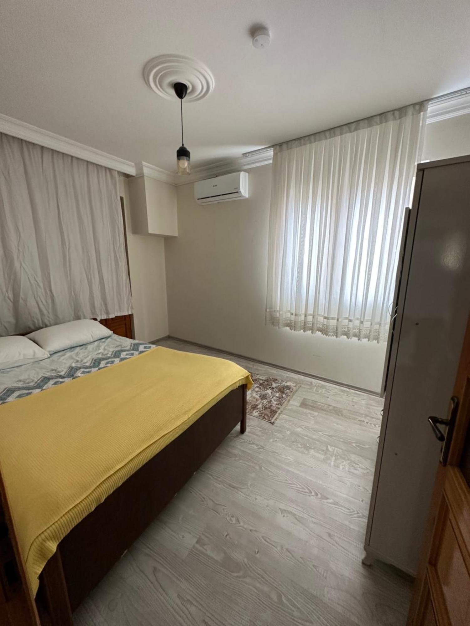 Apartment Meydanin Goebeginde Kiralik